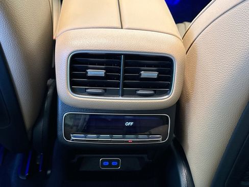 New 2026 Mercedes-Benz GLS 580 4MATIC image 23