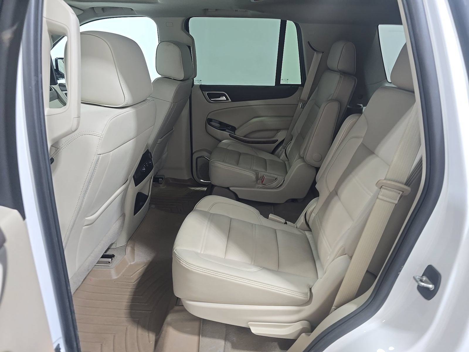 Used 2019 GMC Yukon Denali AWD/4WD image 12
