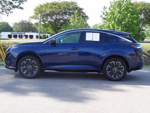Used 2025 Nissan Murano Platinum w/ Cargo Package AWD/4WD image 2