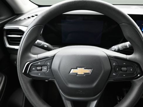 Used 2025 Chevrolet TrailBlazer LT FWD image 10