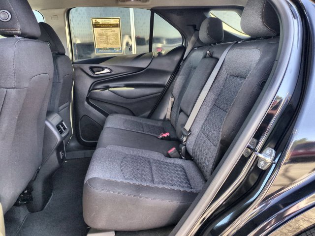 Used 2023 Chevrolet Equinox LT FWD image 28