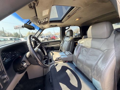 Used 2002 Chevrolet Tahoe LT image 40