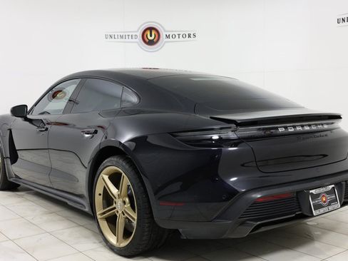 Used 2020 Porsche Taycan Turbo S AWD/4WD image 4