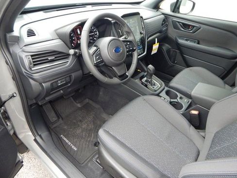 Used 2025 Subaru Forester Premium w/ Convenience Package #1 AWD/4WD image 14
