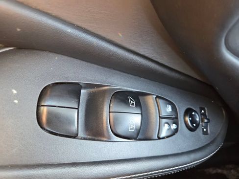 Used 2020 Nissan Murano S w/ Technology Package FWD image 19