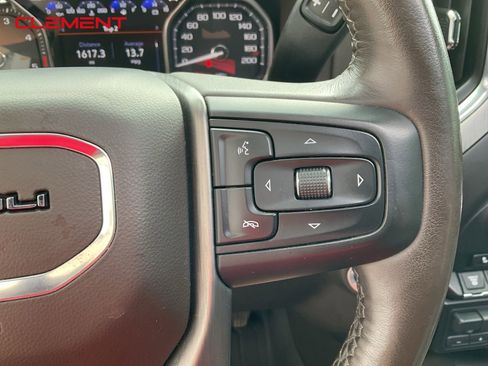 Used 2023 GMC Sierra 2500 Denali w/ Denali Ultimate Package image 10