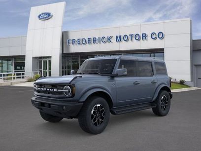 New 2025 Ford Bronco Outer Banks