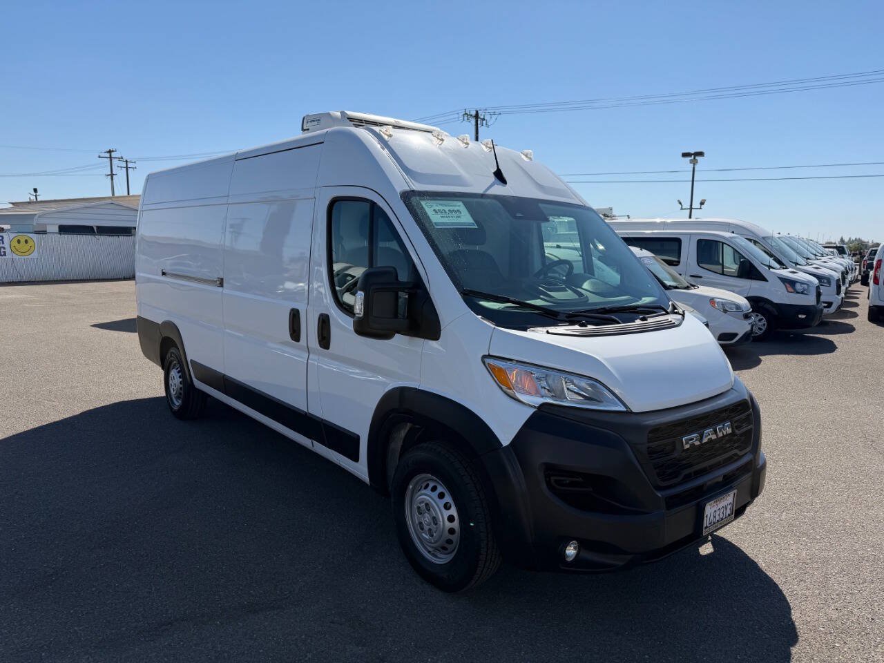 Used 2025 RAM ProMaster 3500 w/ Convenience Group FWD image 2
