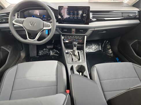 New 2026 Volkswagen Jetta SE image 8