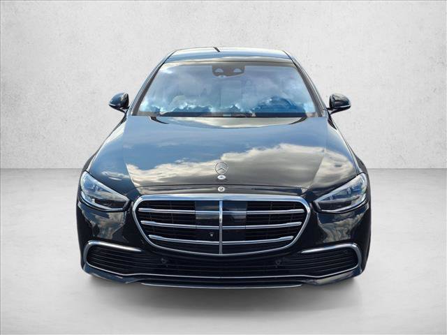 Used 2021 Mercedes-Benz S 580 4MATIC Sedan image 2