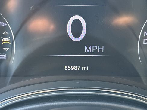 Used 2018 Jeep Grand Cherokee High Altitude image 13