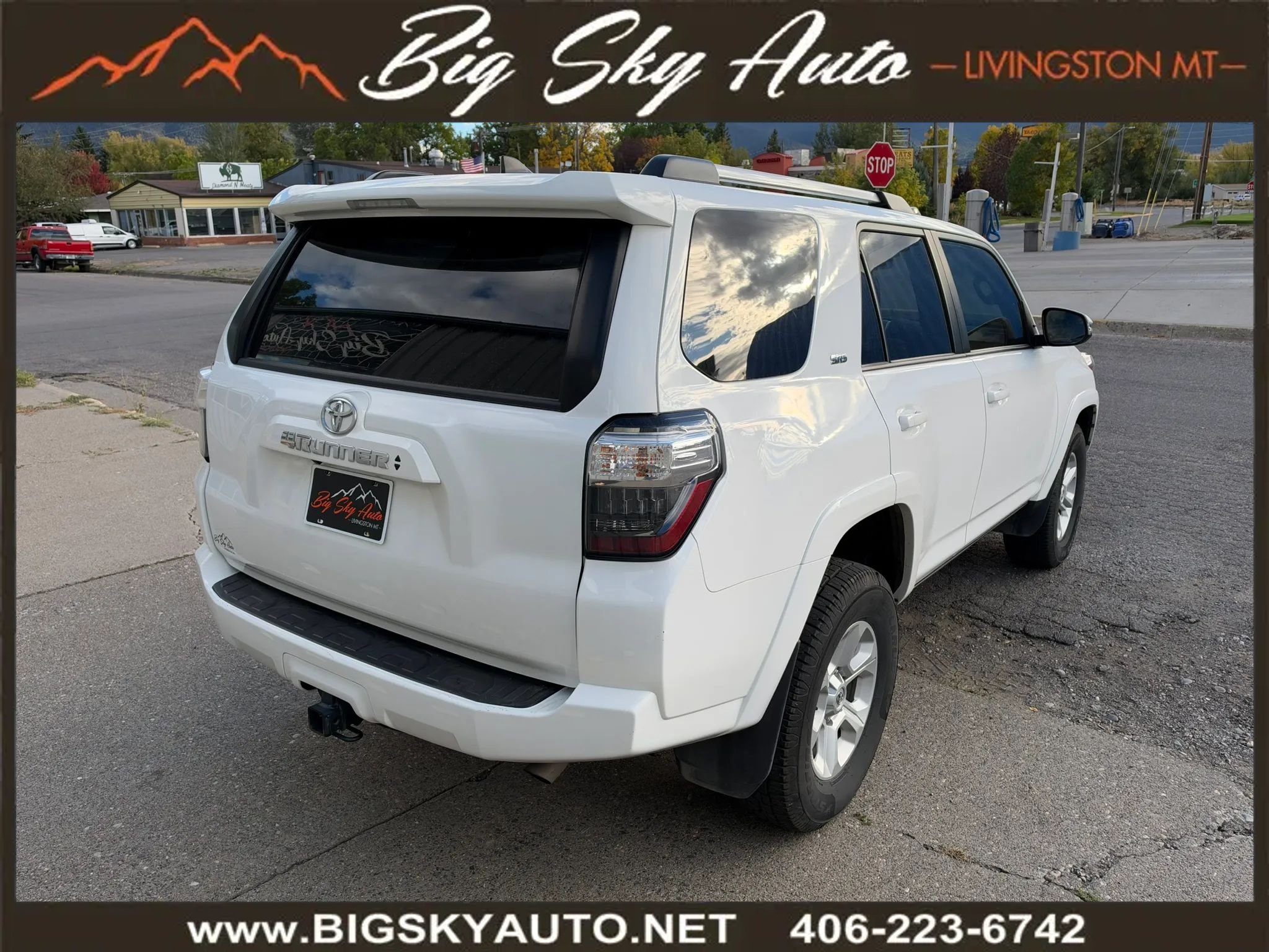 Used 2023 Toyota 4Runner SR5 Premium AWD/4WD image 7