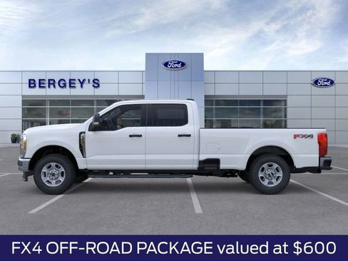 New 2026 Ford F350 XLT w/ FX4 Off-Road Package image 3