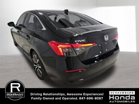 Used 2023 Honda Civic EX image 3
