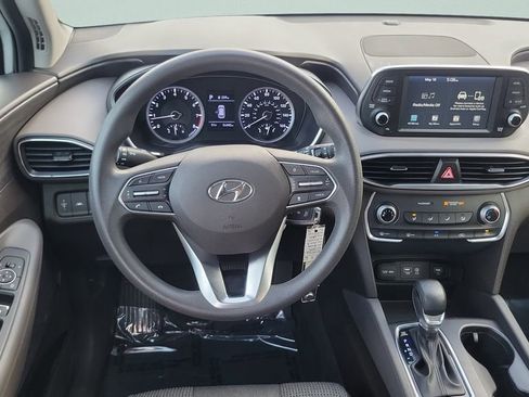 Used 2020 Hyundai Santa Fe SE FWD image 14