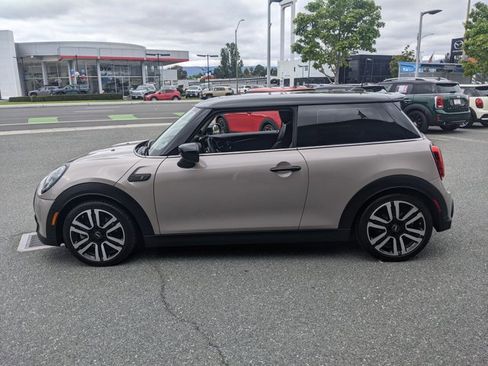 Used 2023 MINI Cooper S FWD image 9