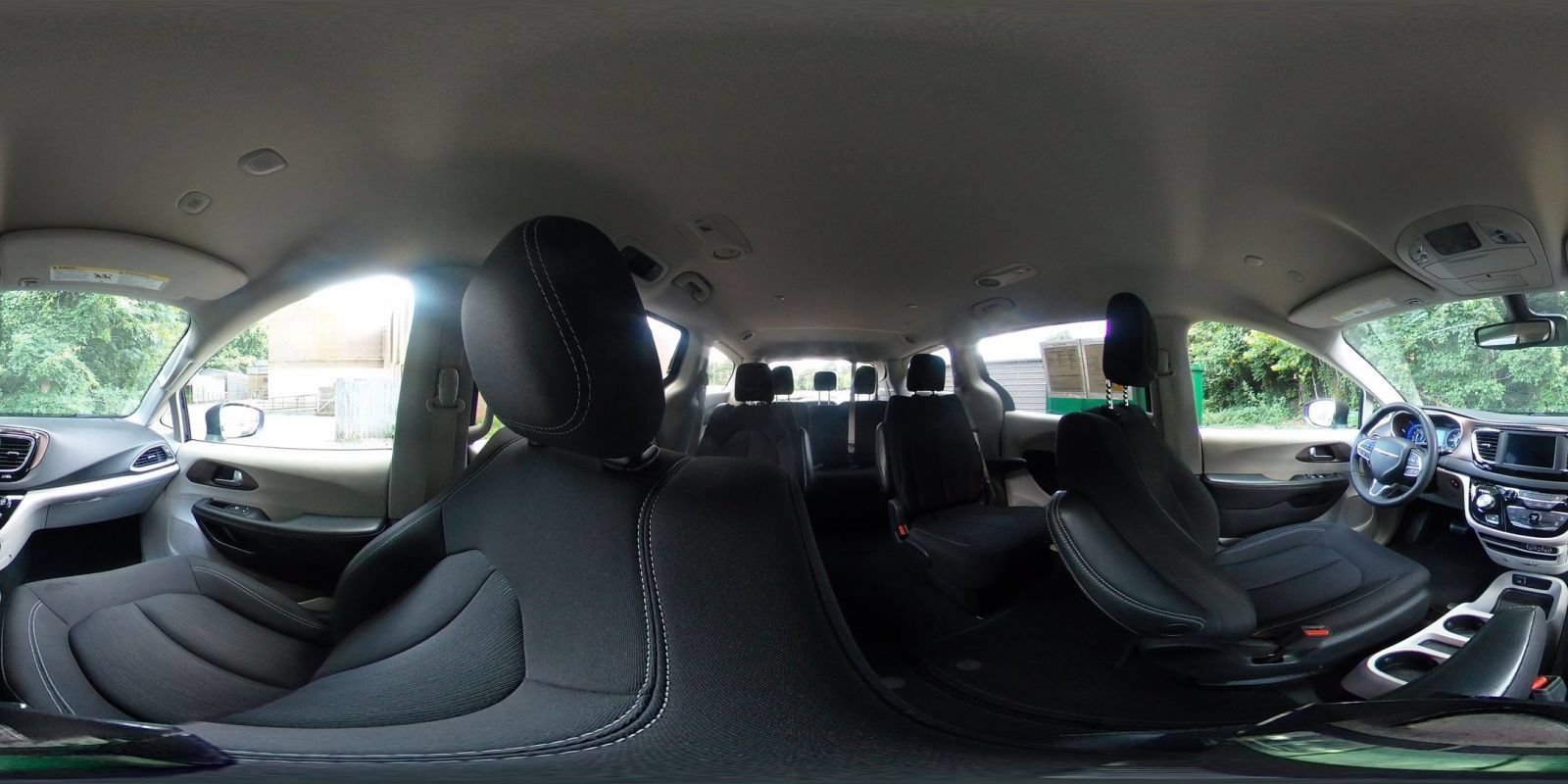 Used 2024 Chrysler Voyager LX FWD image 48