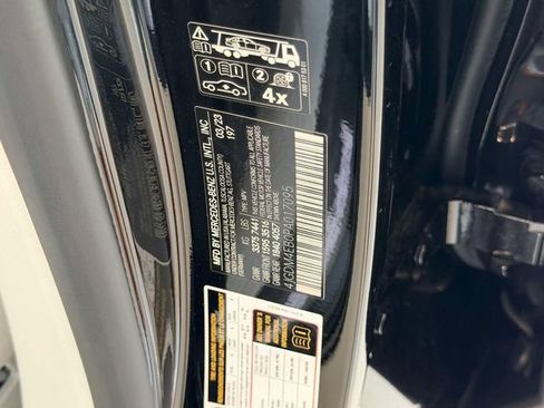 Used 2023 Mercedes-Benz EQS 580 4MATIC SUV image 19