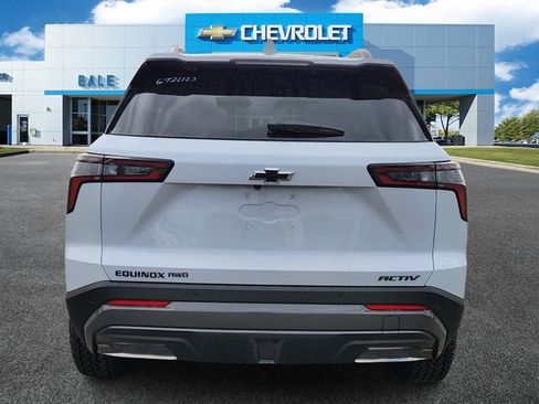 New 2026 Chevrolet Equinox ACTIV AWD/4WD image 3