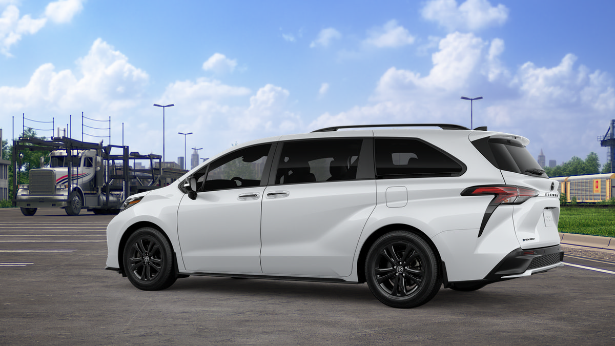 New 2026 Toyota Sienna XSE AWD/4WD image 5