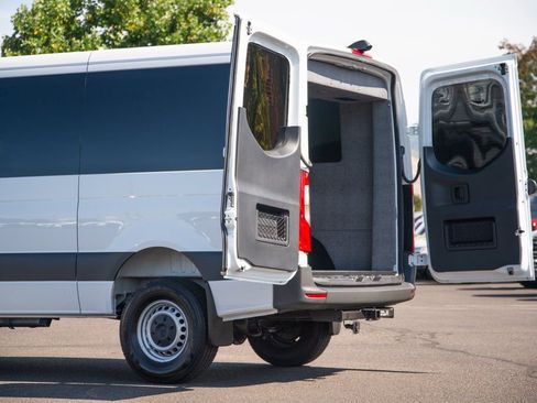 New 2025 Mercedes-Benz Sprinter 144 Cargo image 10
