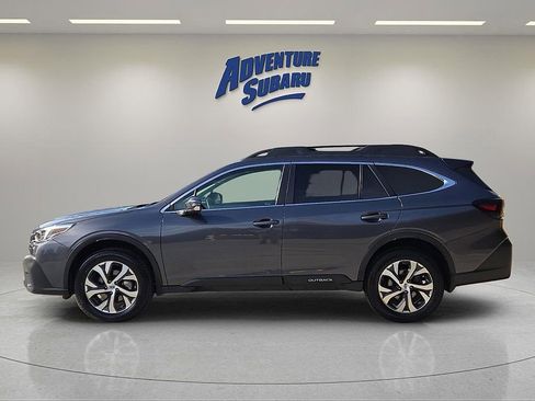 Used 2020 Subaru Outback Limited XT image 4