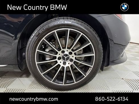 Used 2018 Mercedes-Benz E 300 4MATIC image 9
