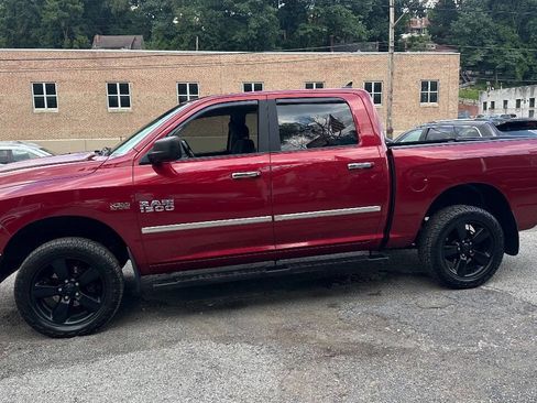 Used 2015 RAM 1500 Big Horn AWD/4WD image 2