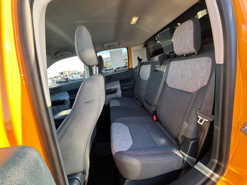 Used 2022 Ford Maverick XLT image 19