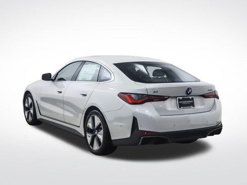 Used 2025 BMW i4 xDrive40i w/ Premium Package AWD/4WD image 3