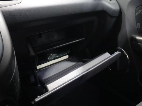 Used 2013 Kia Soul + FWD image 25