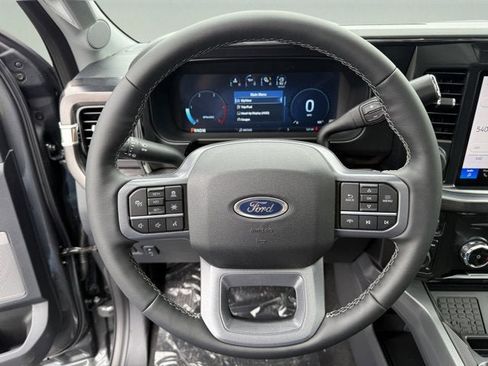 New 2026 Ford F250 Lariat w/ Black Appearance Package AWD/4WD image 14