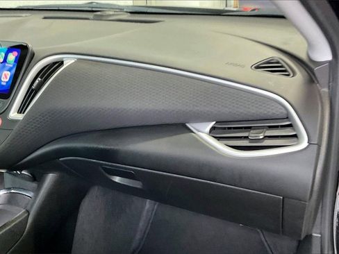 Used 2024 Chevrolet Malibu LT image 24