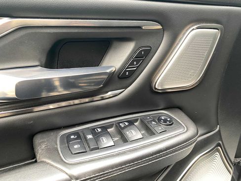 Used 2019 RAM 1500 Limited AWD/4WD image 17