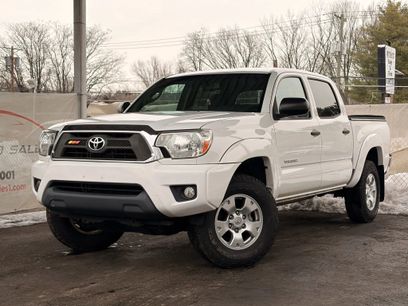 Used 2013 Toyota Tacoma 4x4 Double Cab w/ SR5 Pkg