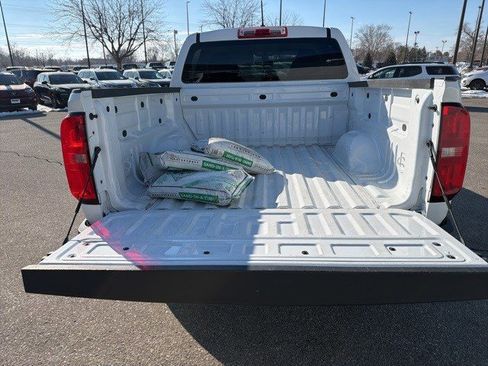 Used 2018 Chevrolet Colorado W/T w/ WT Convenience Package image 14