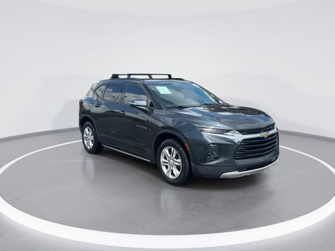 Used 2019 Chevrolet Blazer LT FWD image 2