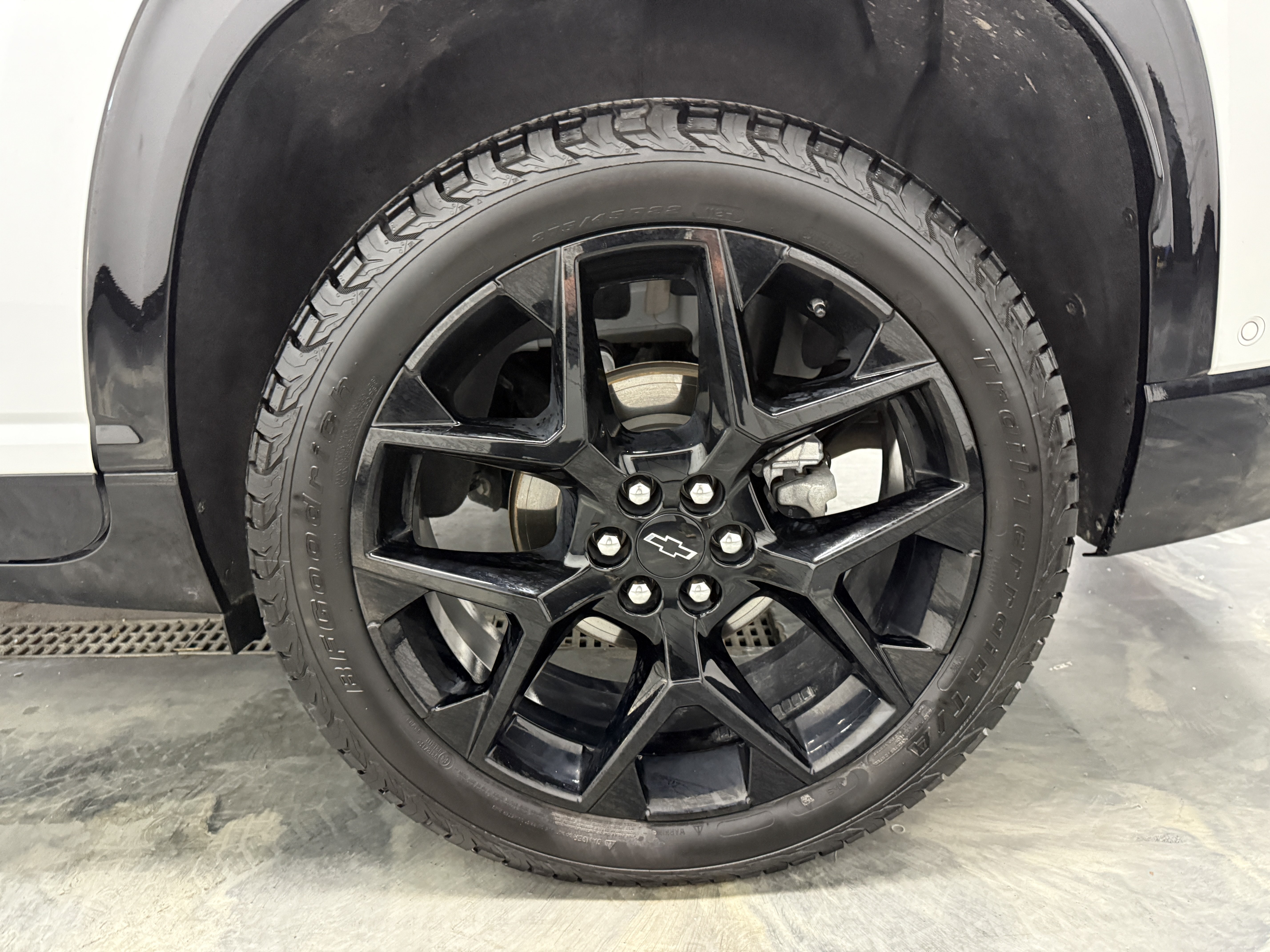 Used 2024 Chevrolet Traverse RS AWD/4WD image 26