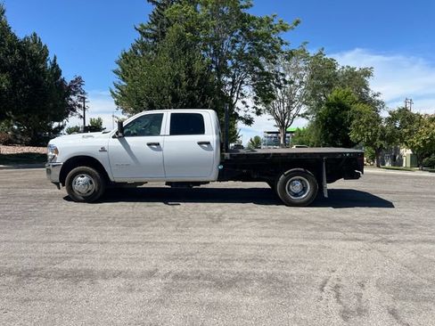Used 2021 RAM 3500 Tradesman w/ Chrome Appearance Group AWD/4WD image 2