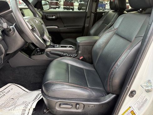 Used 2022 Toyota Tacoma TRD Pro image 16