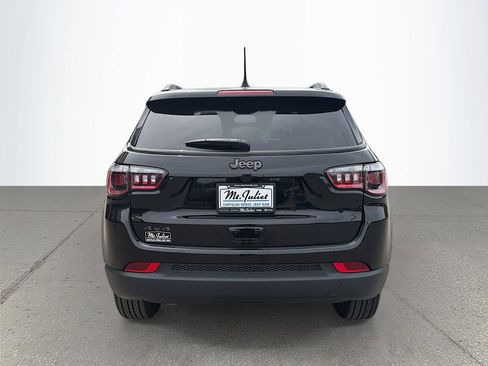 New 2026 Jeep Compass Latitude AWD/4WD image 5