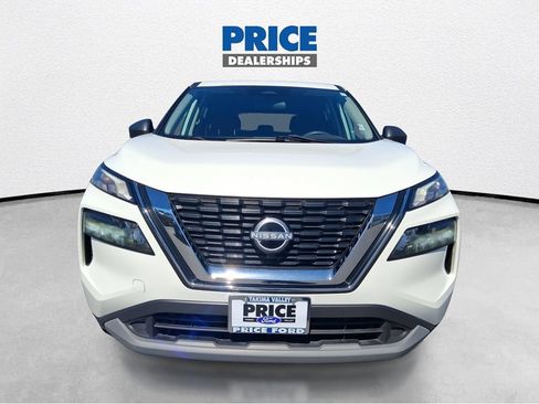 Used 2023 Nissan Rogue S AWD/4WD image 4