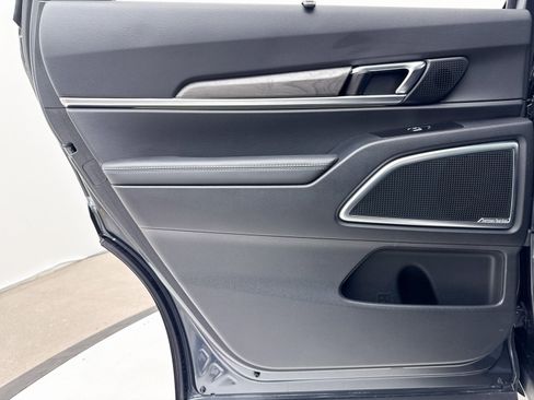 Used 2024 Kia Telluride SX X-Line image 39