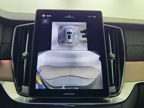 New 2026 Volvo XC90 B6 Plus w/ Protection Package AWD/4WD image 20