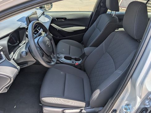 Used 2026 Toyota Corolla LE w/ Carpet Mat Package (TMS) FWD image 2