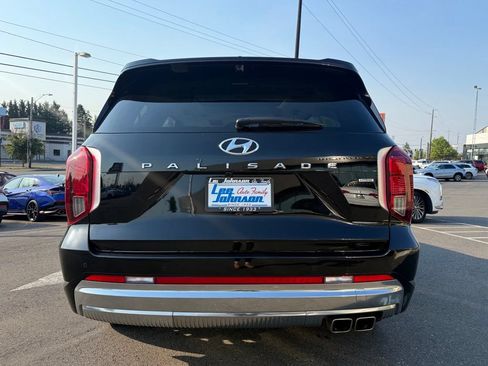 Certified 2023 Hyundai Palisade Calligraphy AWD/4WD image 4