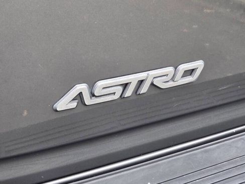 Used 2005 Chevrolet Astro Passenger w/ LS Preferred Equipment Group image 1