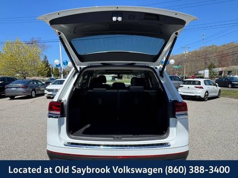 Used 2023 Volkswagen Atlas SE w/ Panoramic Sunroof Package AWD/4WD image 23