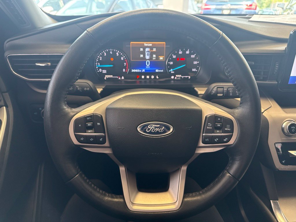 Certified 2023 Ford Explorer XLT AWD/4WD image 17