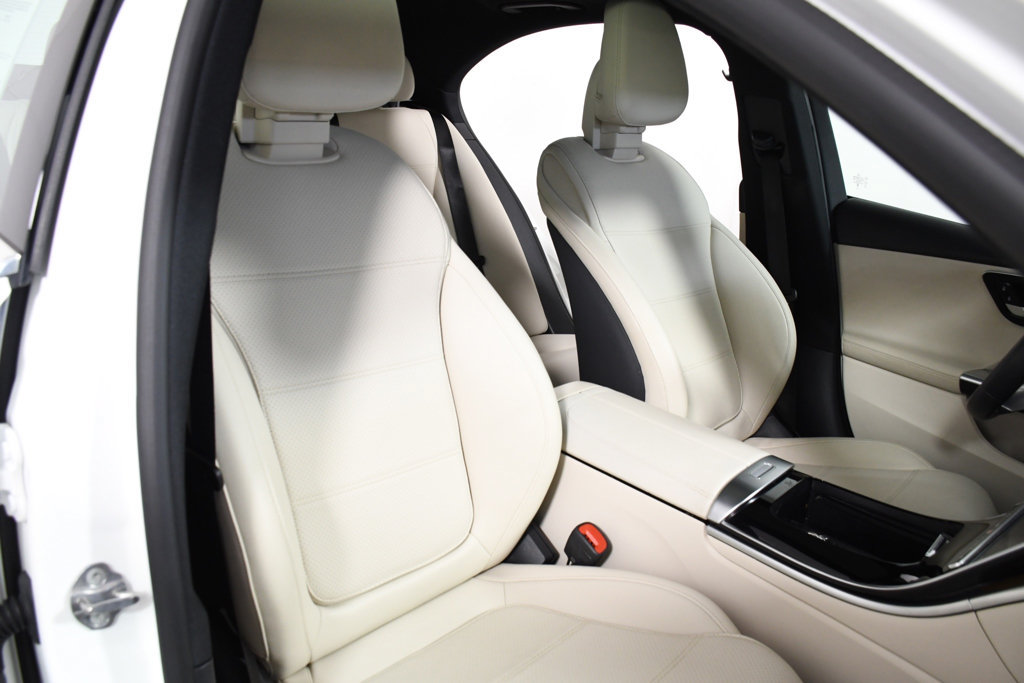 Used 2023 Mercedes-Benz C 300 4MATIC Sedan image 19